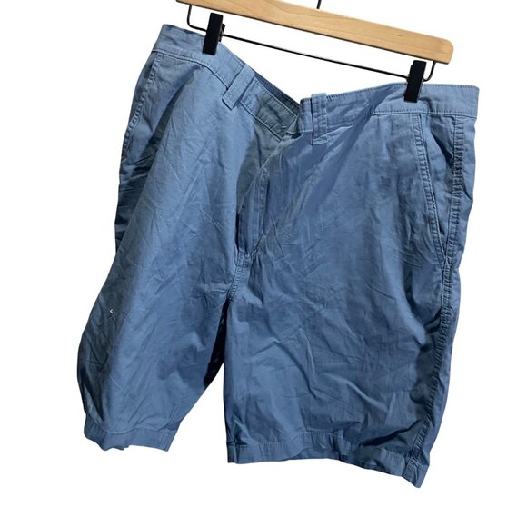 Magellan Outdoors Mens Flex Shorts 44W Blue 10” Inseam Comfort Fit - Picture 2 of 4